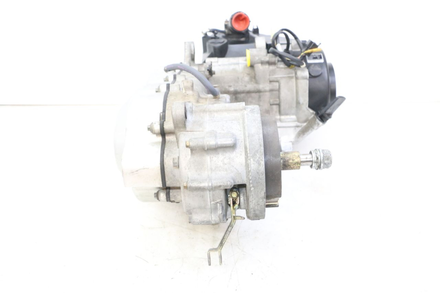 photo de MOTORE KYMCO PEOPLE S 125 (2000 - 2008) - Dettagli dei punti di fissaggio