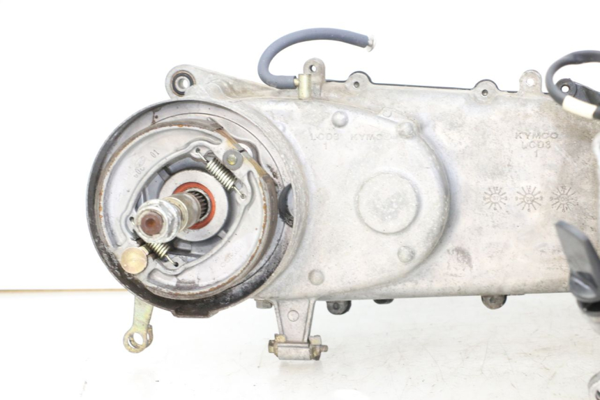 photo de MOTORE KYMCO PEOPLE S 125 (2000 - 2008) - Stato della superficie e materiale