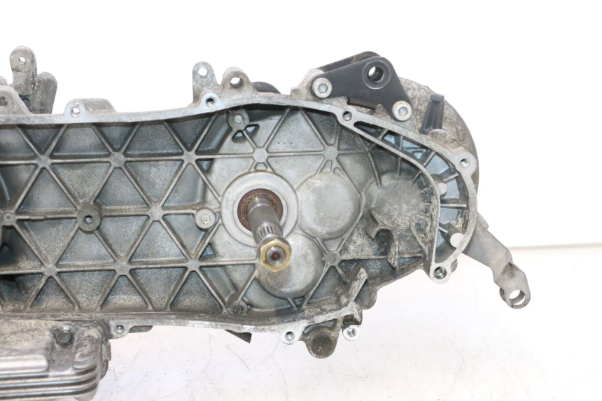 photo de MOTORE PIAGGIO LIBERTY 125 (1998 - 2008) - Altra angolazione