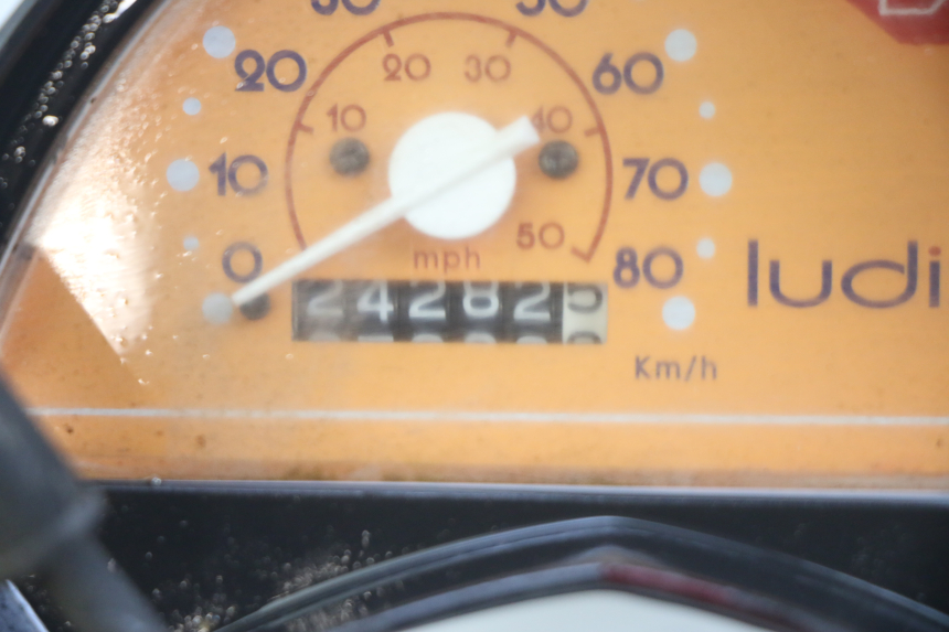 photo de MOTORE PEUGEOT LUDIX 50 (2005 - 2007) - Zoom sullo stato d'uso