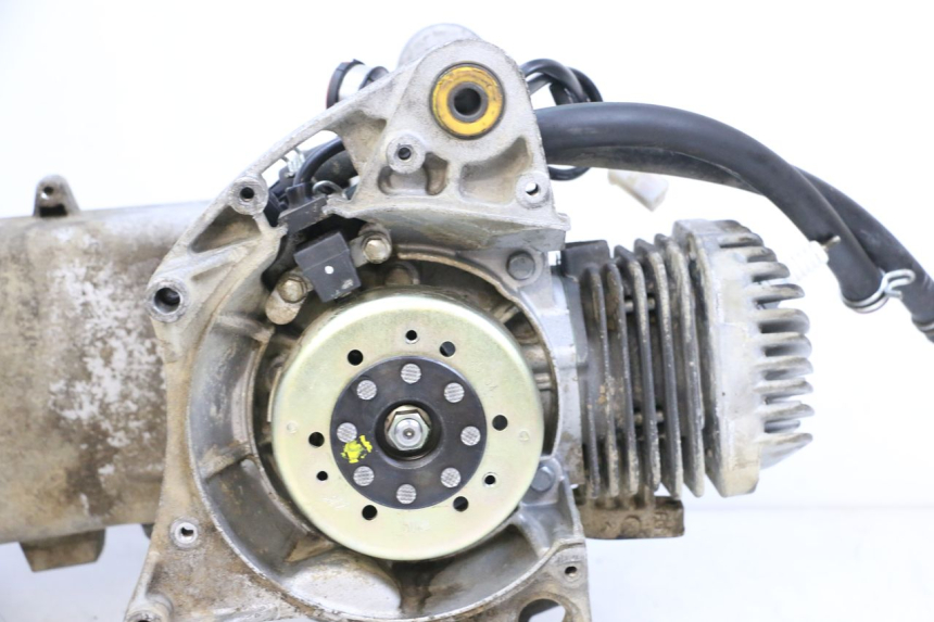 photo de MOTORE PEUGEOT LUDIX 50 (2005 - 2007) - Angolazione alternativa