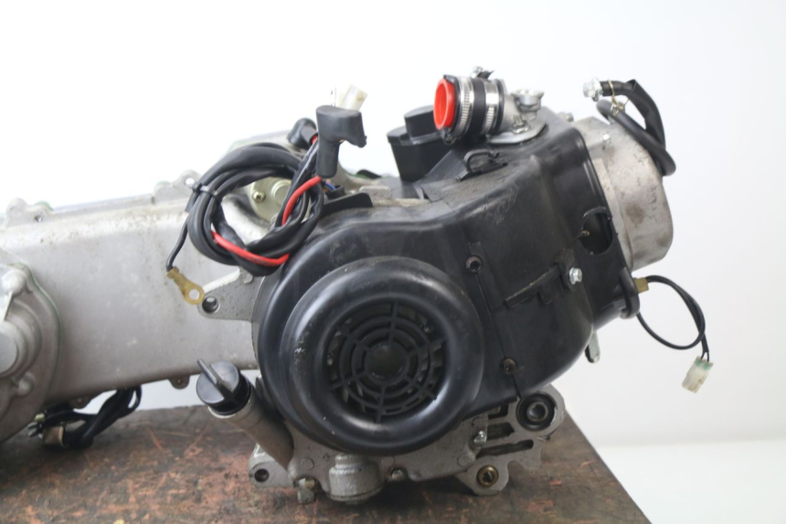 photo de MOTORE EUROCKA MATADOR 4T 50 (2017 - 2021) - Stato della superficie e materiale