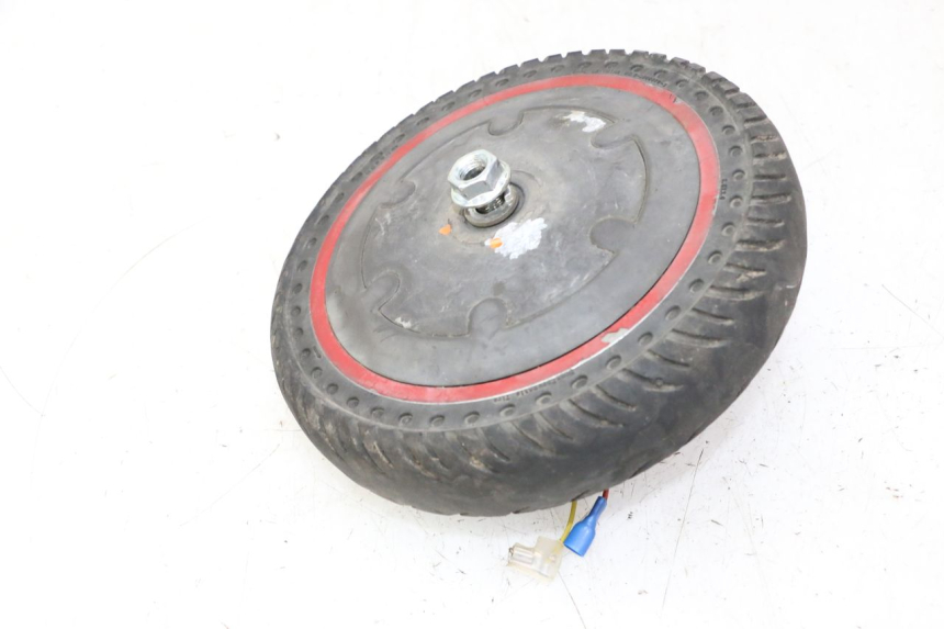 photo de MOTORE XIAOMI MI PRO 2 1 - Zoom sui componenti