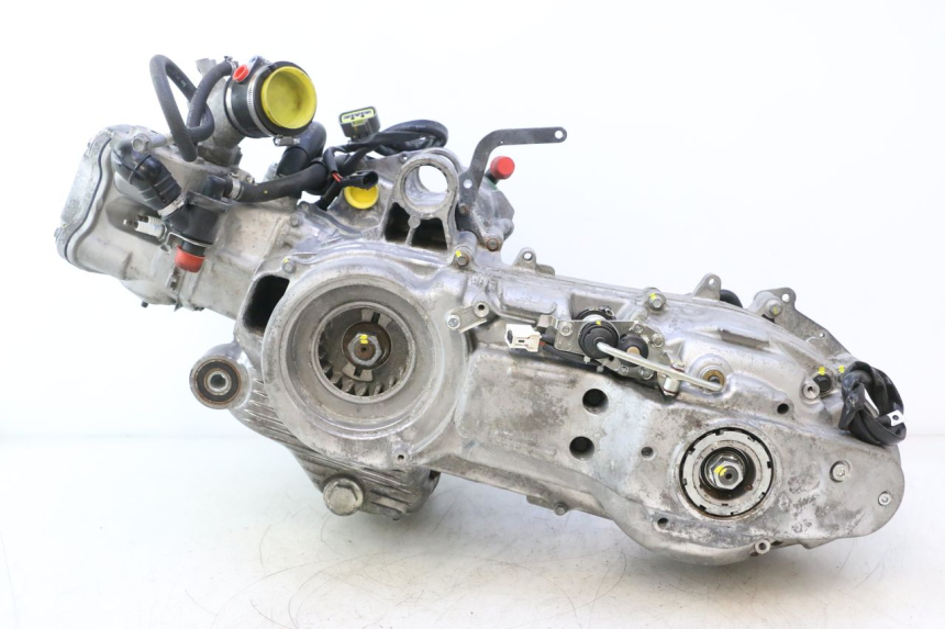 photo de MOTORE PIAGGIO MP3 HPE 530 (2022 - 2026) - Vista principale