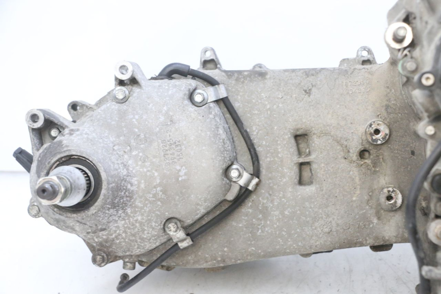 photo de MOTORE PIAGGIO MP3 LT 400 (2007 - 2012) - Caratteristiche distintive