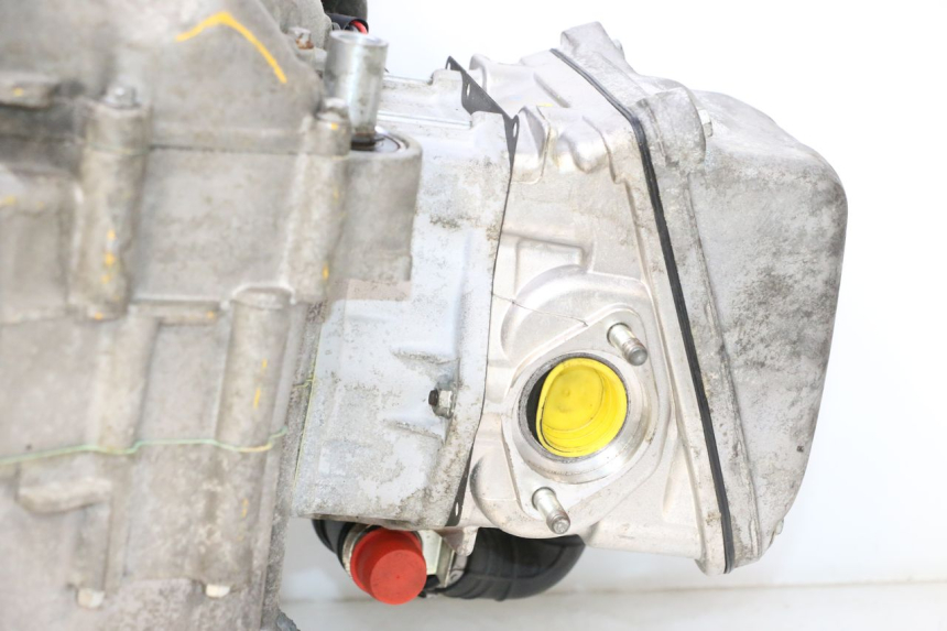 photo de MOTORE PIAGGIO MP3 LT 400 (2007 - 2012) - Stato della superficie e materiale