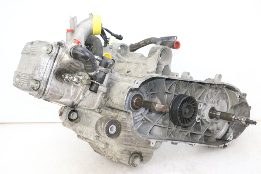 photo de MOTORE PIAGGIO MP3 500 (2014 - 2017) - Marcature e riferimenti originali