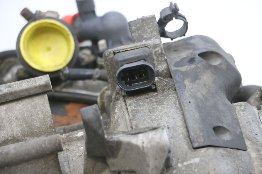 photo de MOTORE PIAGGIO MP3 125 (2006 - 2014) - Ispezione visiva dettagliata