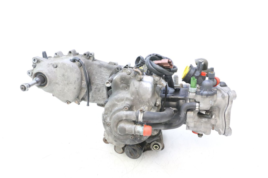 photo de MOTORE PIAGGIO MP3 RL 250 (2006 - 2010) - Vista d'insieme del prodotto