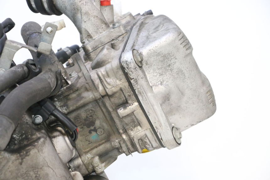 photo de MOTORE PIAGGIO MP3 500 (2016 - 2018) - Angolazione alternativa