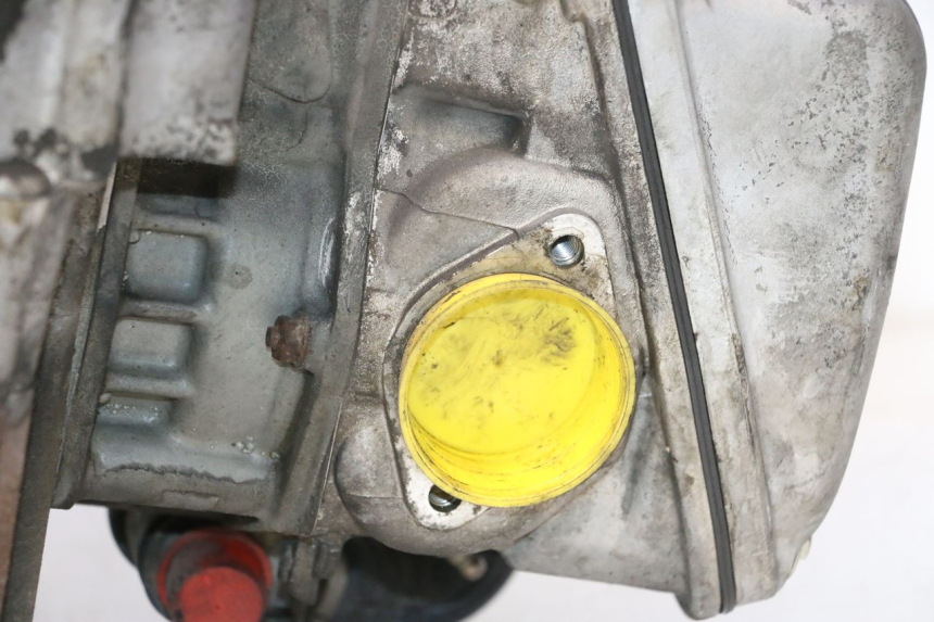 photo de MOTORE PIAGGIO MP3 500 (2016 - 2018) - Dettagli dei punti di fissaggio