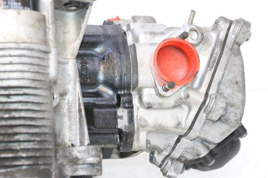 photo de MOTORE PIAGGIO MP3 125 (2006 - 2014) - Dettagli dei punti di fissaggio