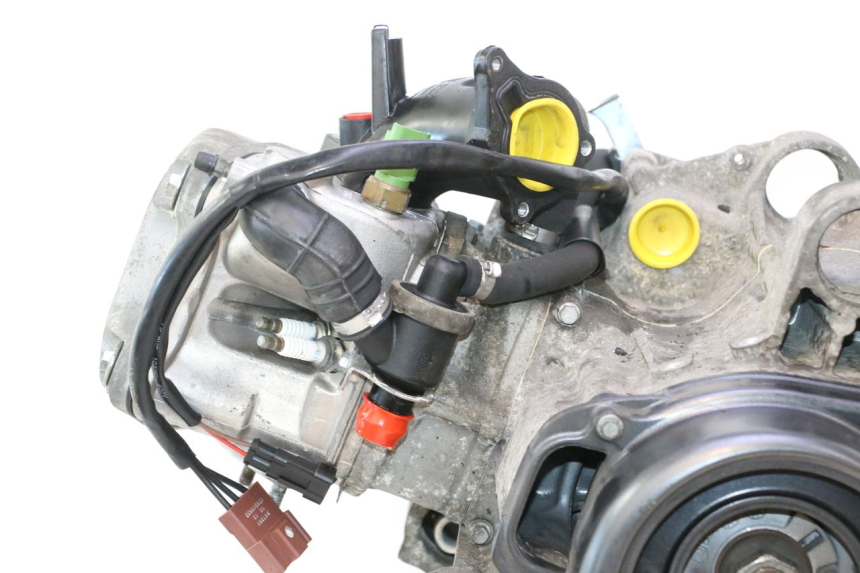 photo de MOTORE PIAGGIO MP3 500 (2011 - 2015) - Panoramica del profilo