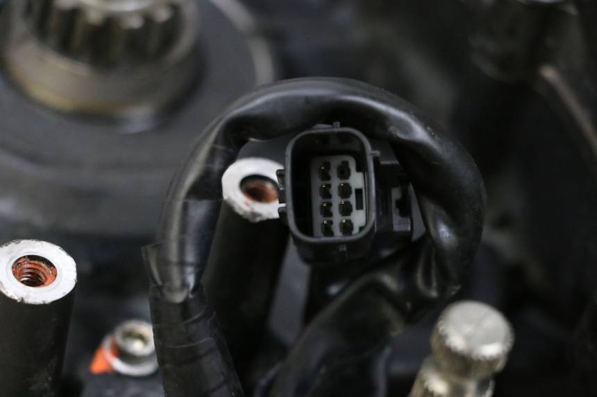 photo de MOTORE YAMAHA MT-07 MT07 ABS 700 (2018 - 2020) - Altra vista dell'articolo