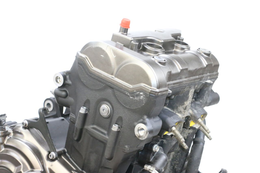 photo de MOTORE YAMAHA MT-07 MT07 ABS 700 (2018 - 2020) - Stato della superficie e materiale