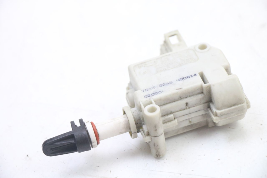 photo de MOTORE APERTURA BAULE PIAGGIO MP3 500 (2014 - 2017) - Dettaglio del componente