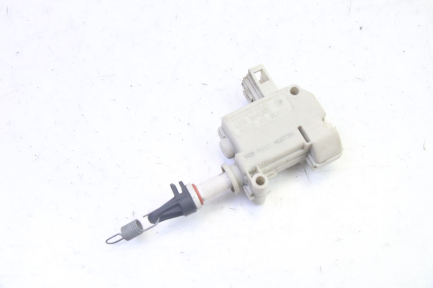 photo de SERRATURA SELLA MOTORE PIAGGIO MP3 RL 250 (2006 - 2010) - Vista principale