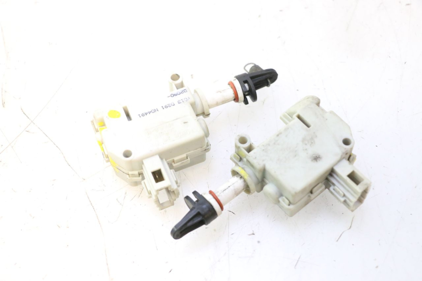 photo de SERRATURA SELLA MOTORE PIAGGIO MP3 500 (2011 - 2015) - Zoom sullo stato d'uso