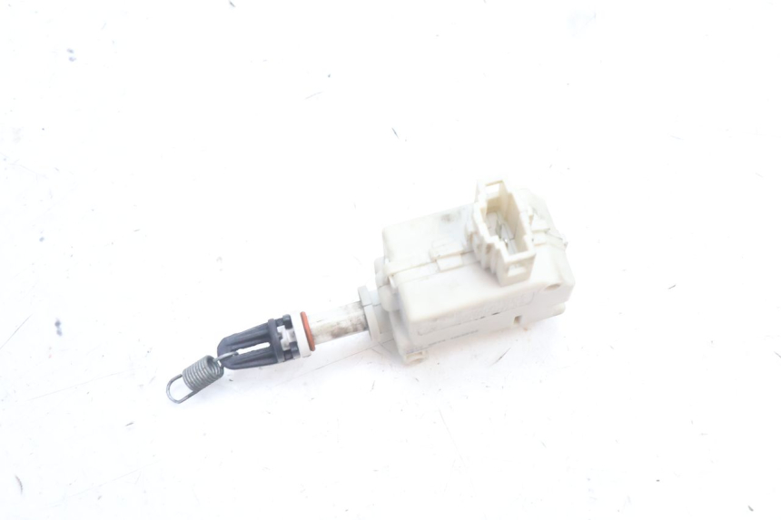 photo de SERRATURA SELLA MOTORE PIAGGIO MP3 500 (2016 - 2018) - Dettaglio del componente