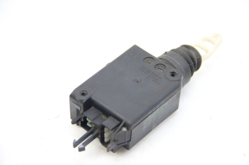 photo de MOTORE APERTURA BAULE PEUGEOT SATELIS COMPRESSOR K15 125 (2006 - 2009) - Zoom sullo stato d'uso