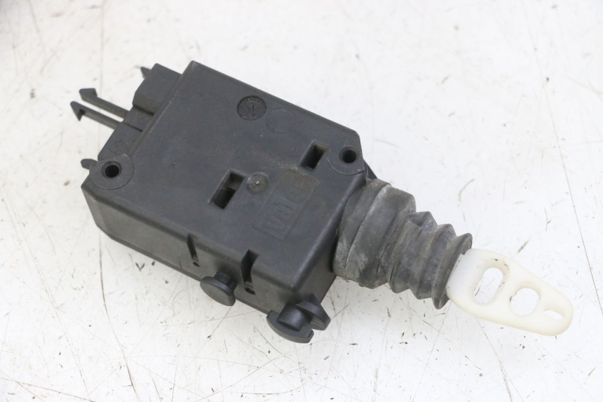 photo de SERRATURA SELLA MOTORE PEUGEOT SATELIS 125 (2013 - 2018) - Vista principale