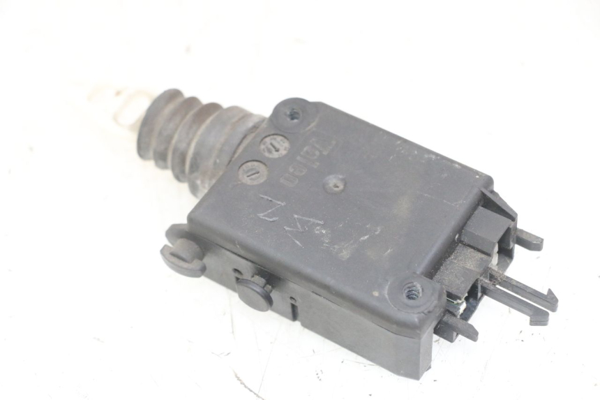 photo de SERRATURA SELLA MOTORE PEUGEOT SATELIS 125 (2013 - 2018) - Vista d'insieme del prodotto