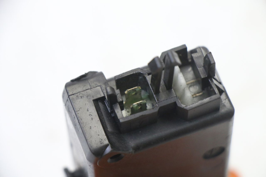 photo de SERRATURA SELLA MOTORE PEUGEOT SATELIS 125 (2013 - 2018) - Altra angolazione