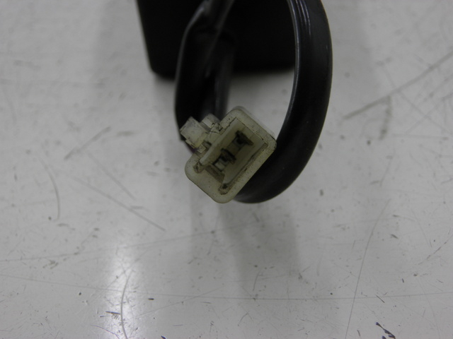 photo de MOTORE APERTURA BAULE SYM GTS 125 (2005 - 2008) - Altra angolazione