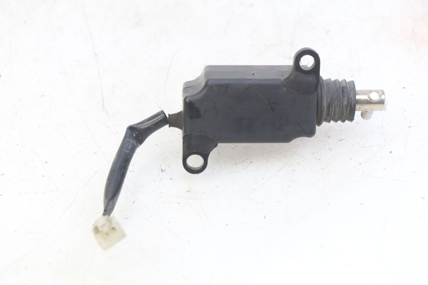 photo de MOTORE APERTURA BAULE SYM SYMPHONY 125 (2009 - 2015) - Dettaglio del componente