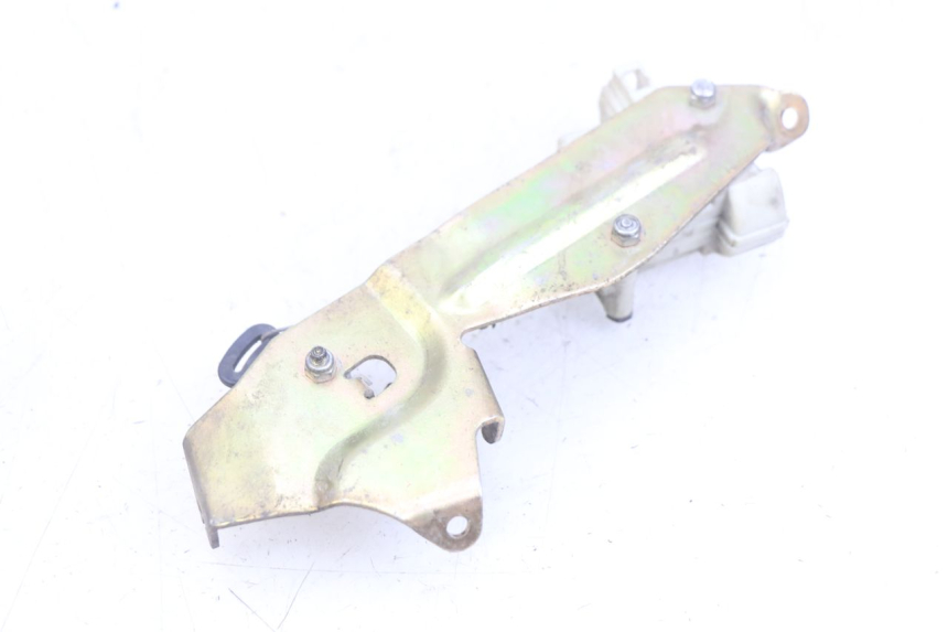 photo de MOTORE APERTURA BAULE PIAGGIO X9 EVOLUTION 125 (2003 - 2007) - Zoom sullo stato d'uso