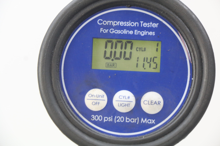 photo de MOTORE KYMCO PEOPLE 250 (2004 - 2008) - Ispezione visiva dettagliata