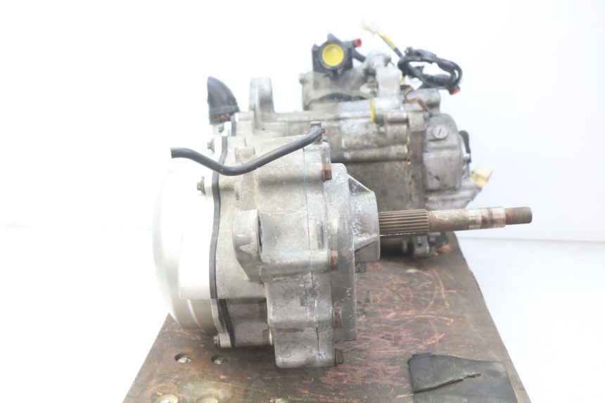 photo de MOTORE KYMCO PEOPLE 250 (2004 - 2008) - Vista d'insieme del prodotto