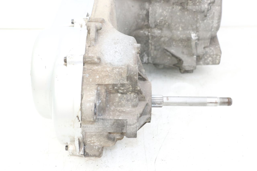 photo de MOTORE PEUGEOT ELYSTAR 125 (2002 - 2007) - Ispezione visiva dettagliata