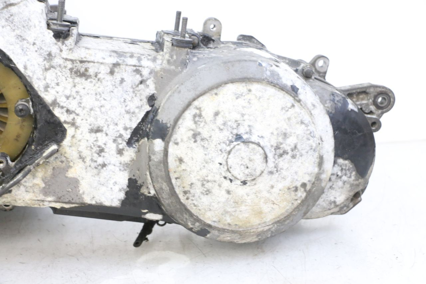 photo de MOTORE PEUGEOT SATELIS COMPRESSOR K15 125 (2006 - 2009) - Stato della superficie e materiale