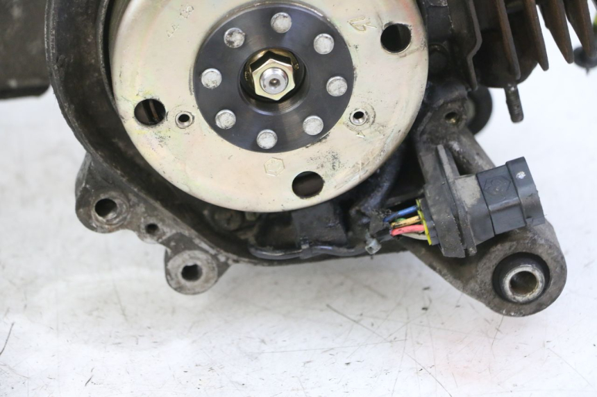 photo de MOTORE PIAGGIO VESPA LX 2T 50 (2005 - 2013) - Caratteristiche distintive