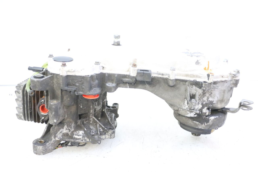 photo de MOTORE PIAGGIO VESPA LX 2T 50 (2005 - 2013) - Angolazione alternativa