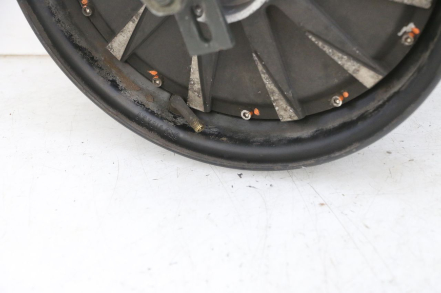 photo de MOTORE EFUN PUSA 1 - Dettagli dei punti di fissaggio