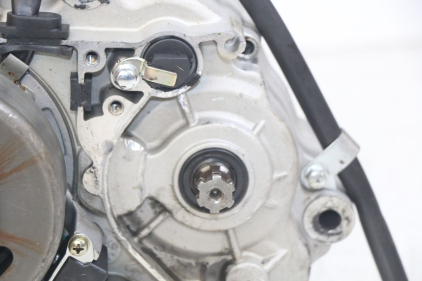 photo de MOTORE YCF R-START 125 - Caratteristiche distintive