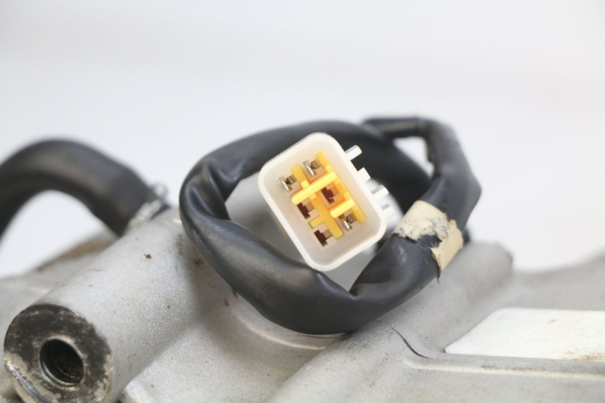 photo de MOTORE YCF R-START 125 - Primo piano tecnico