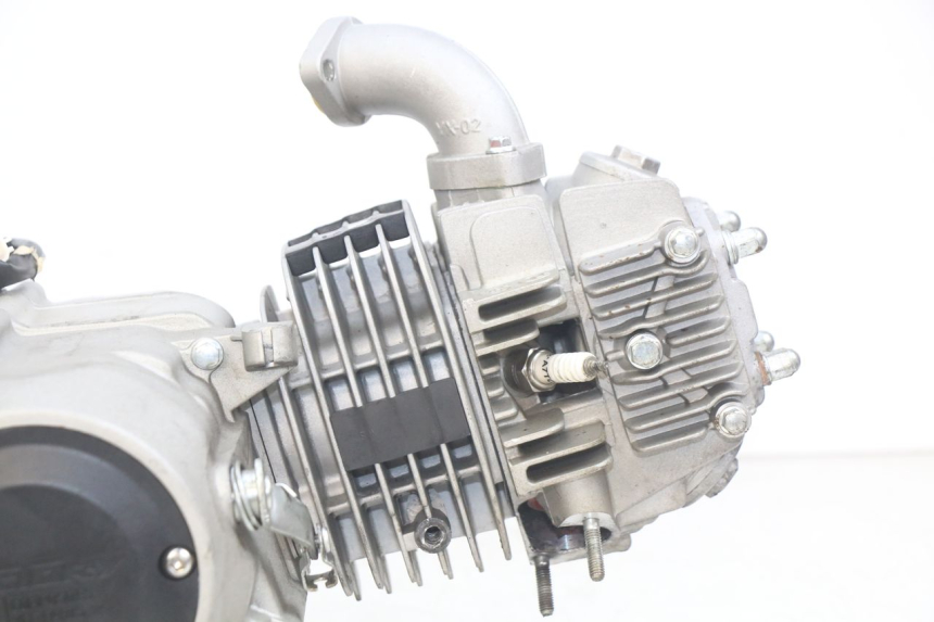 photo de MOTORE YCF R-START 125 - Marcature e riferimenti originali