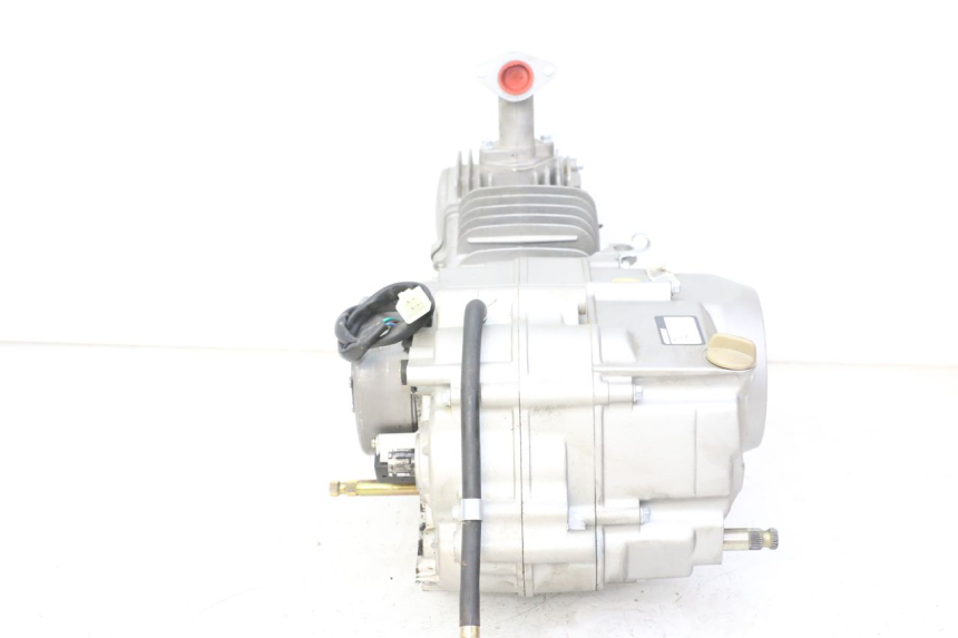 photo de MOTORE APOLLO RFZ 125 - Ispezione visiva dettagliata