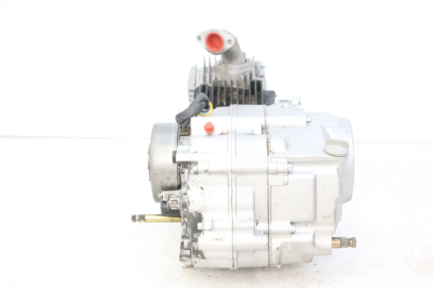 photo de MOTORE APOLLO RFZ 125 - Primo piano ad alta risoluzione