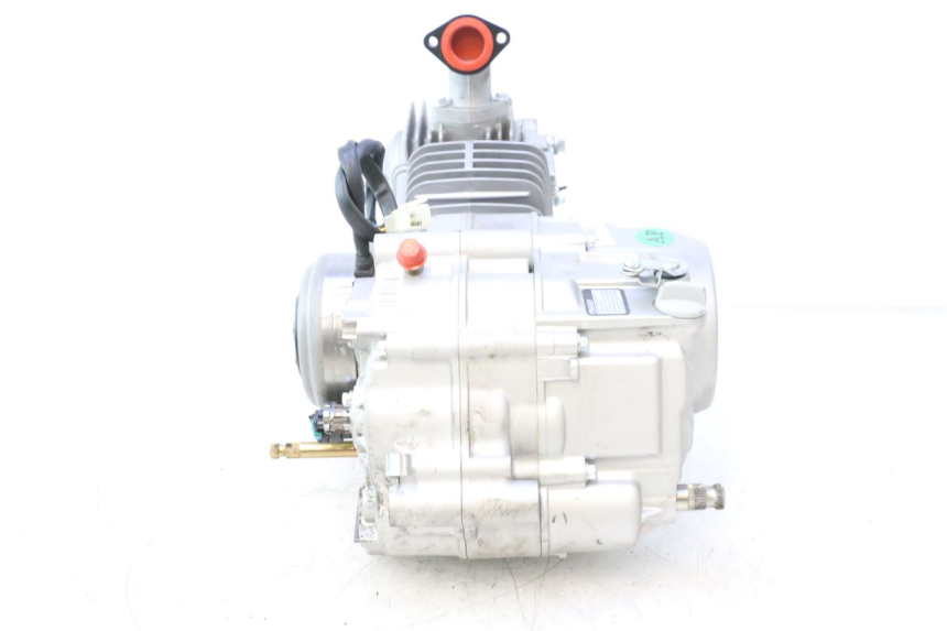 photo de MOTORE APOLLO RFZ 150 - Zoom sui componenti