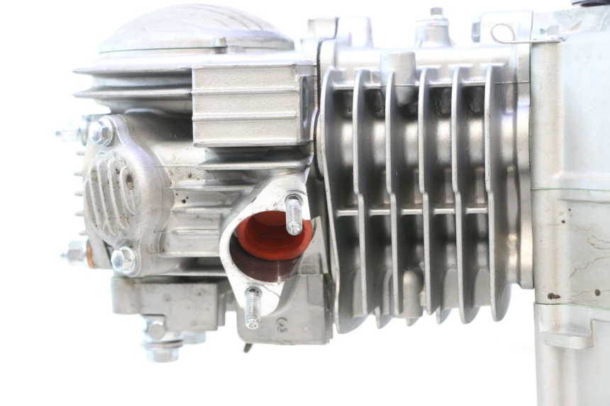 photo de MOTORE APOLLO RFZ 150 - Altra angolazione