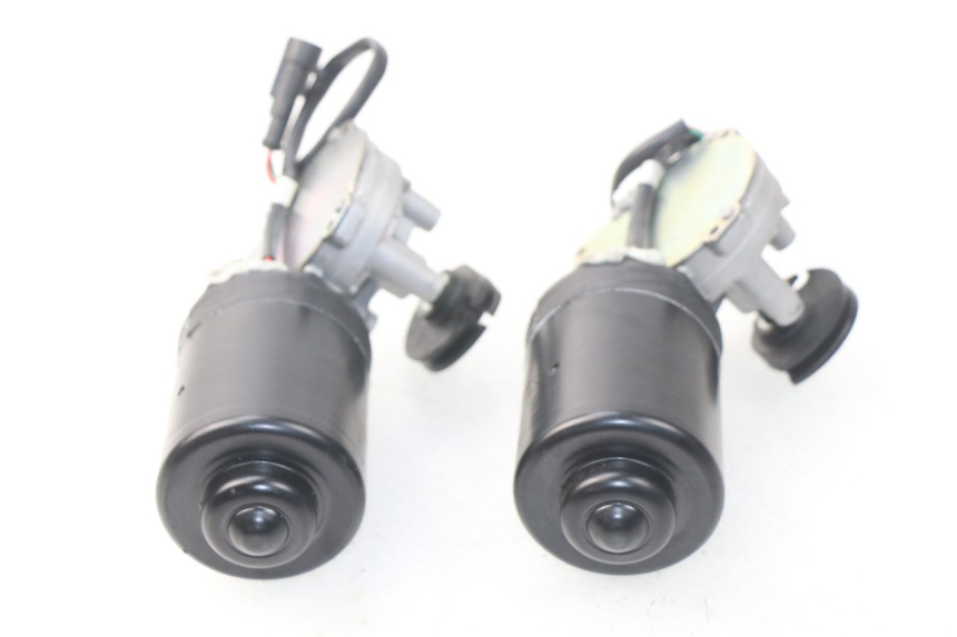 photo de MOTORE ROLL LOCK PEUGEOT METROPOLIS 400 (2017 - 2020) - Altra angolazione