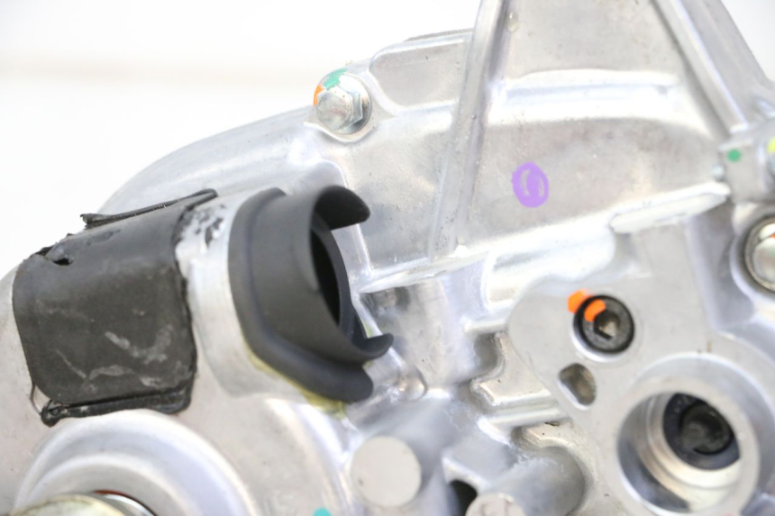 photo de MOTOR ROLL LOCK PIAGGIO MP3 HPE 310 (2024 - 2025) - Foto prodotto supplementare