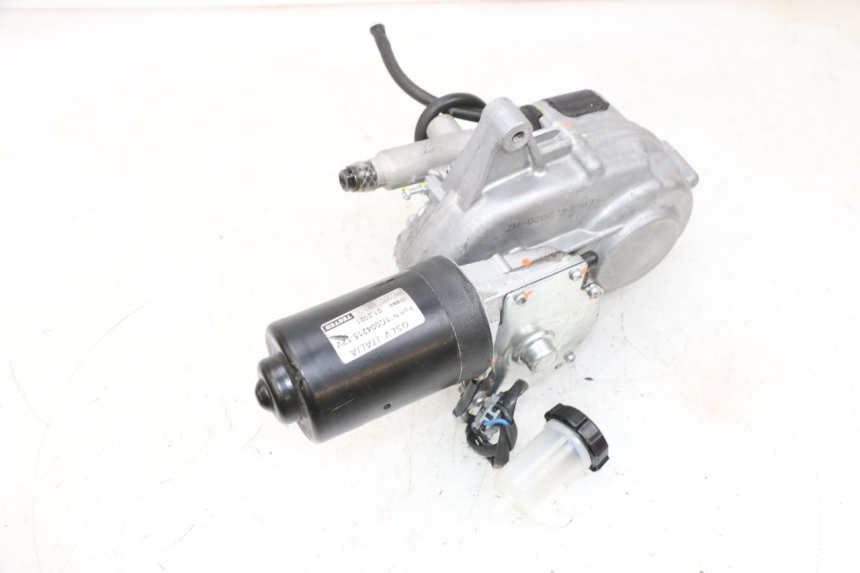 photo de MOTOR ROLL LOCK PIAGGIO MP3 HPE 300 (2019 - 2026) - Altra angolazione
