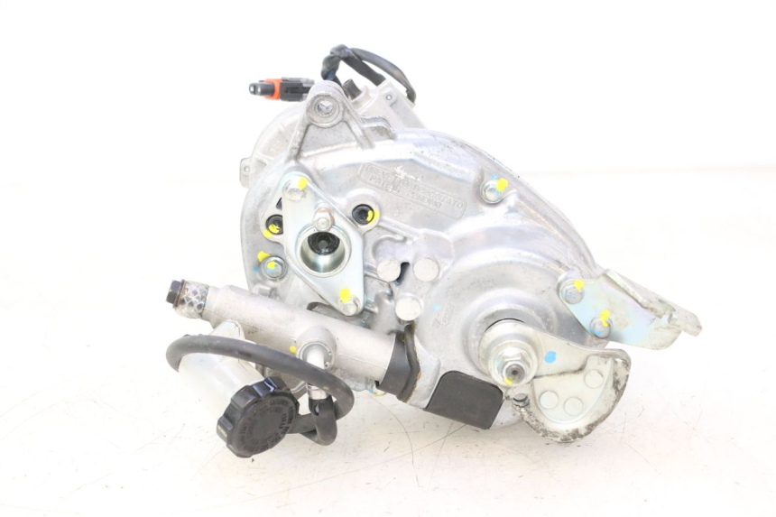 photo de MOTOR ROLL LOCK PIAGGIO MP3 HPE 530 (2022 - 2026) - Vista principale
