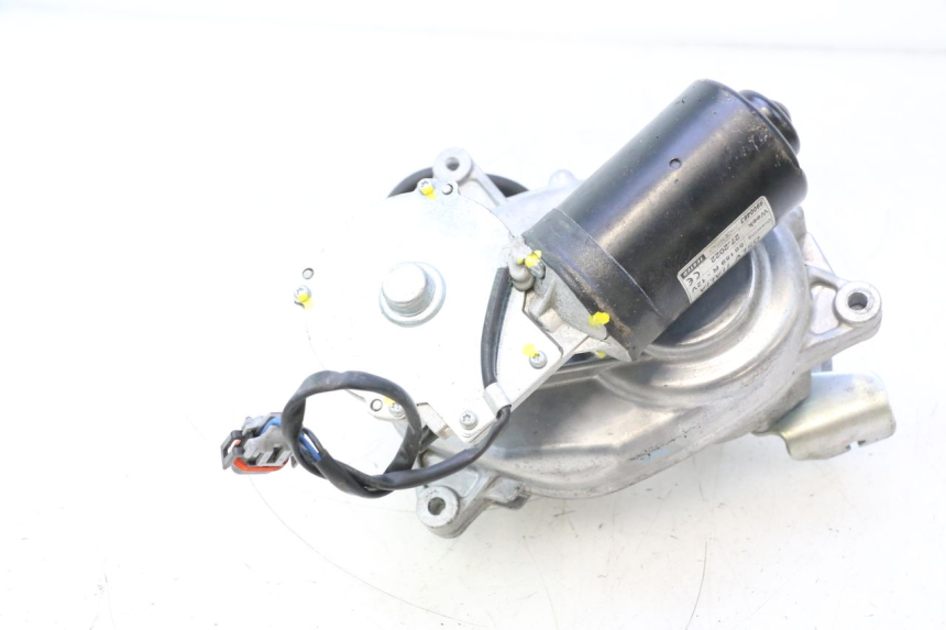 photo de MOTOR ROLL LOCK PIAGGIO MP3 HPE 530 (2022 - 2026) - Stato della superficie e materiale