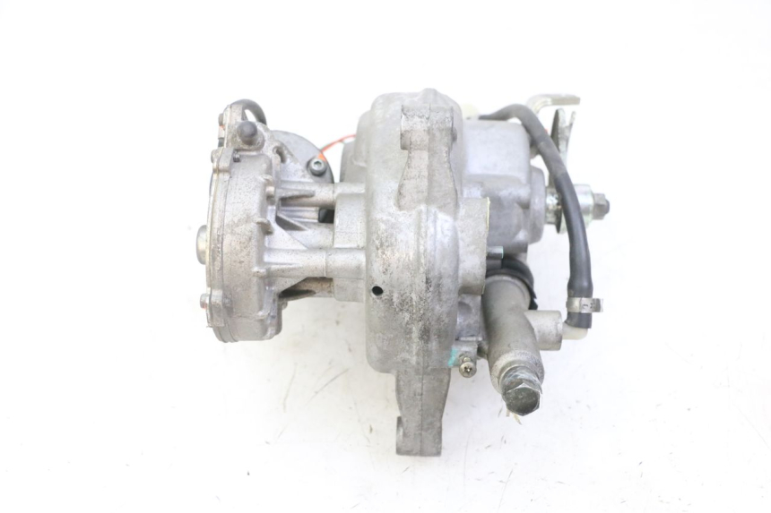 photo de MOTOR ROLL LOCK PIAGGIO MP3 LT 300 (2010 - 2016) - Dettagli dei punti di fissaggio